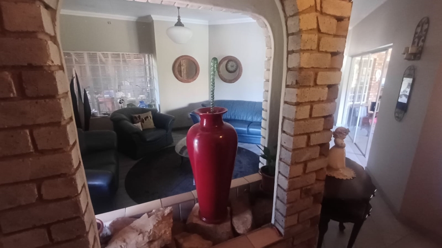 4 Bedroom Property for Sale in Amandasig Gauteng