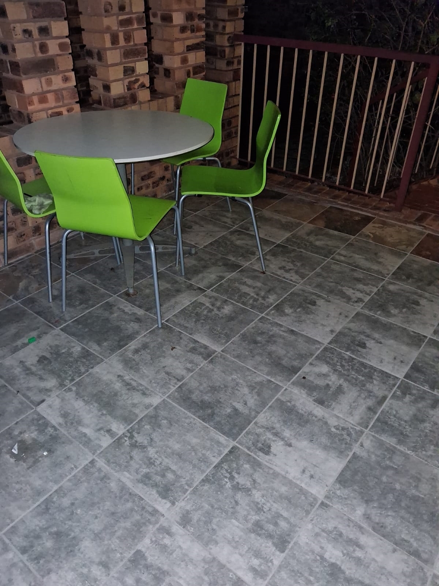 2 Bedroom Property for Sale in Amandasig Gauteng