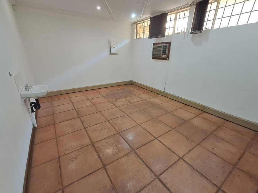 To Let Commercial Property for Rent in Vereeniging Gauteng