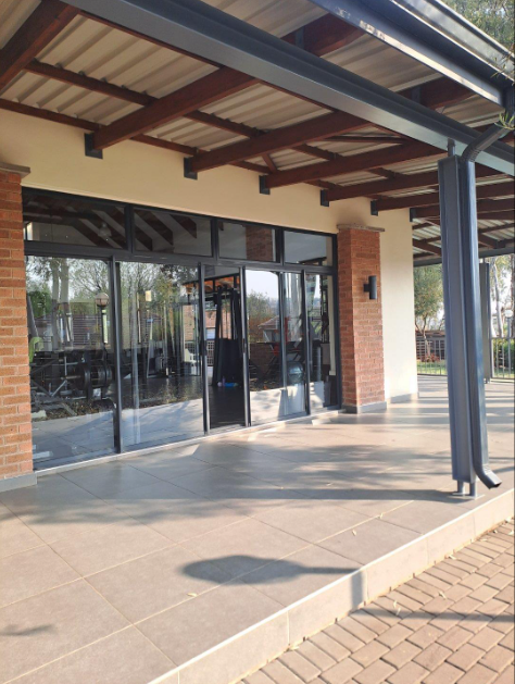 To Let 2 Bedroom Property for Rent in Kyalami Hills Gauteng