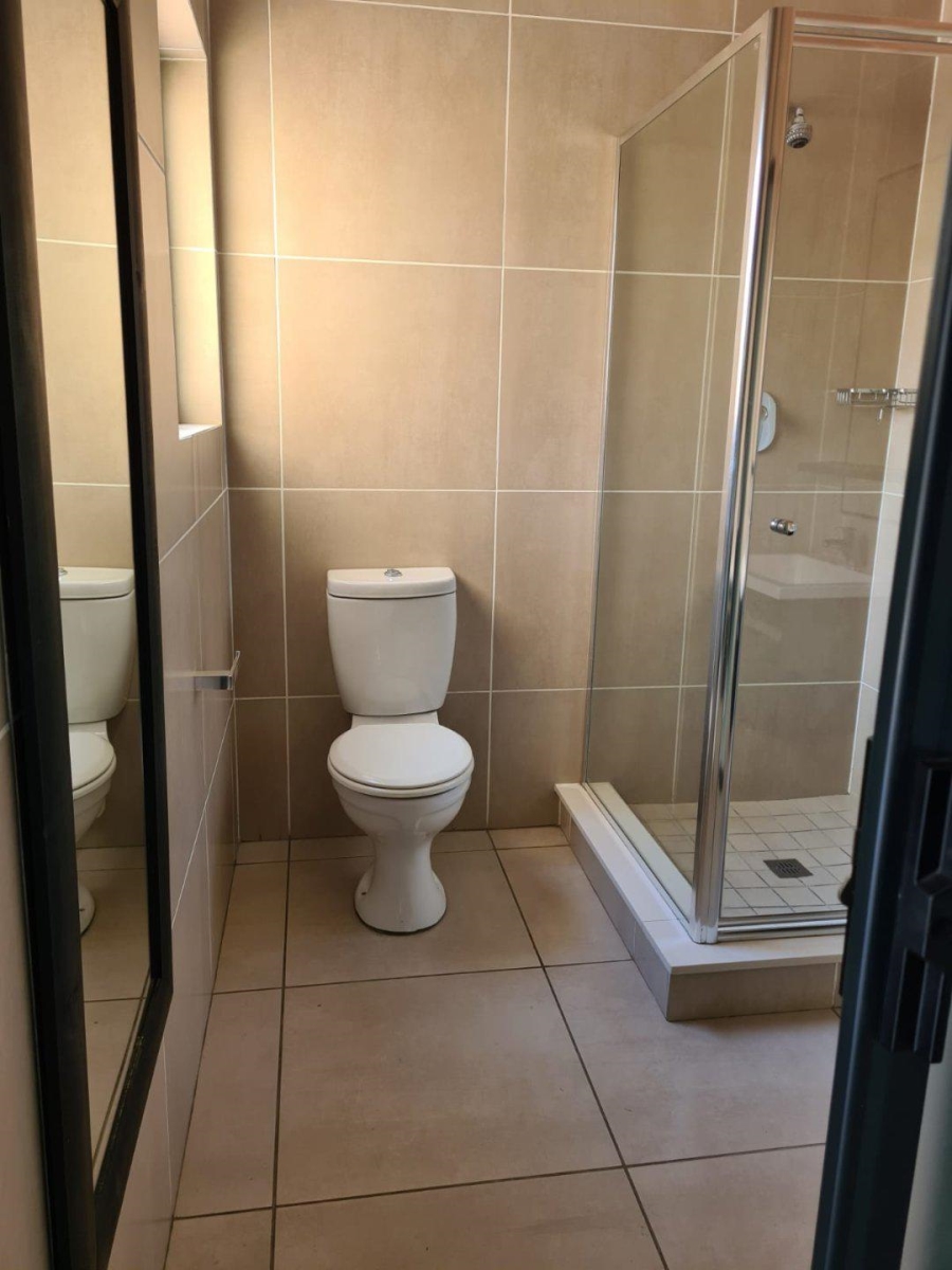 To Let 2 Bedroom Property for Rent in Kyalami Hills Gauteng