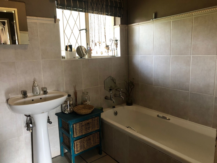 3 Bedroom Property for Sale in Arcon Park Gauteng
