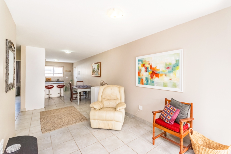 2 Bedroom Property for Sale in Die Hoewes Gauteng