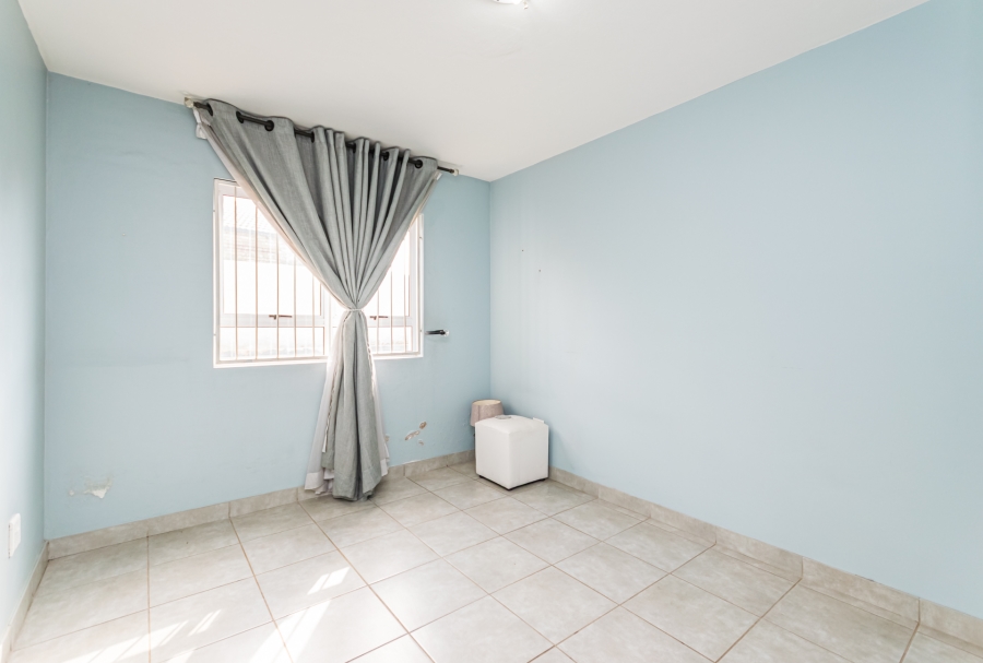 2 Bedroom Property for Sale in Die Hoewes Gauteng