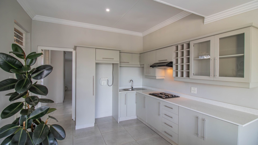 4 Bedroom Property for Sale in Northcliff Gauteng