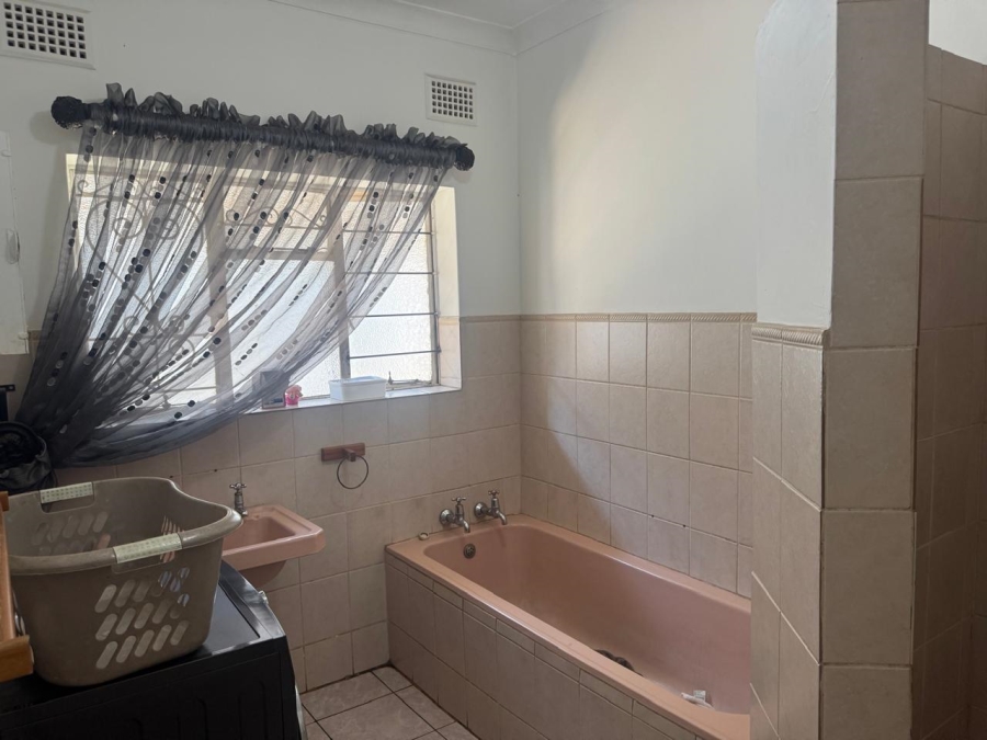 3 Bedroom Property for Sale in Brakpan Central Gauteng