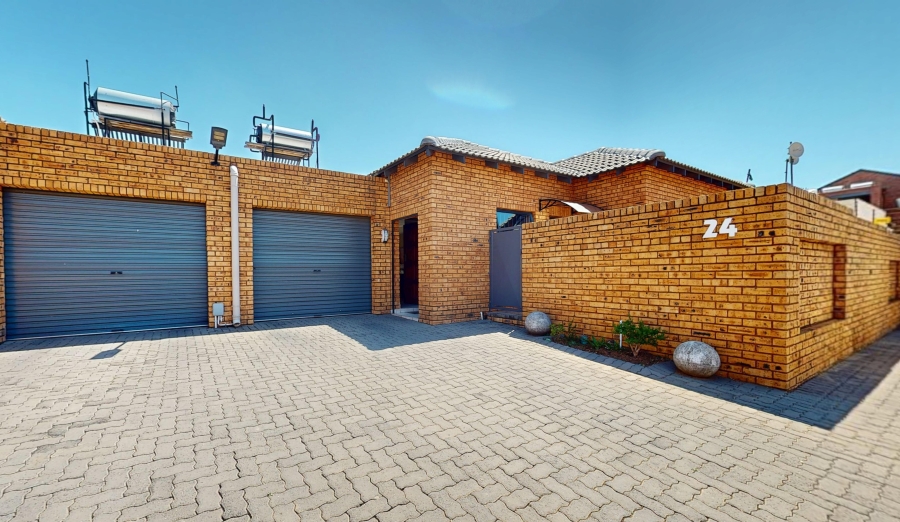2 Bedroom Property for Sale in Union Gauteng