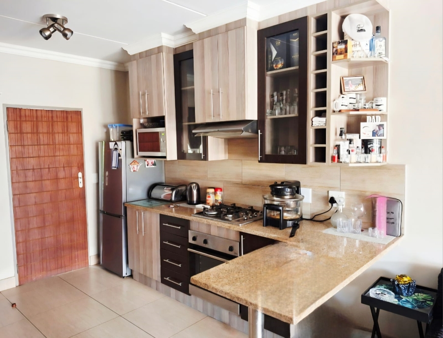 2 Bedroom Property for Sale in Moregloed Gauteng