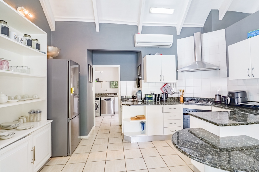 To Let 3 Bedroom Property for Rent in Silver Lakes Golf Estate Gauteng