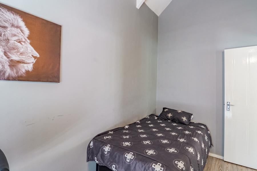 To Let 3 Bedroom Property for Rent in Silver Lakes Golf Estate Gauteng