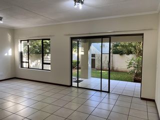 To Let 2 Bedroom Property for Rent in Fourways Gauteng