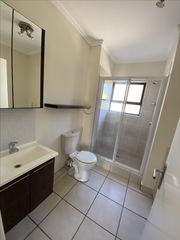 To Let 2 Bedroom Property for Rent in Fourways Gauteng