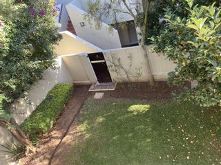 To Let 2 Bedroom Property for Rent in Fourways Gauteng