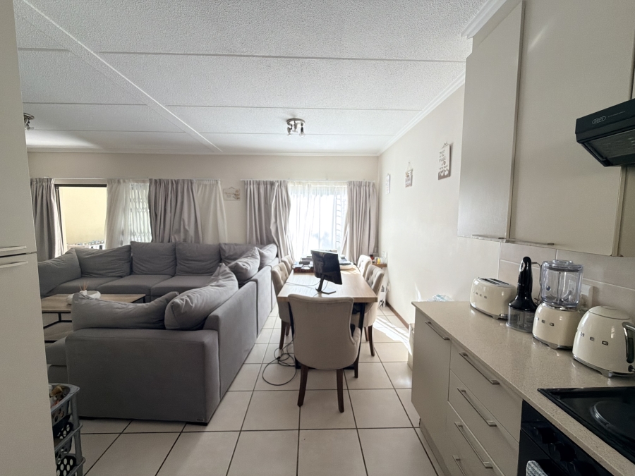 2 Bedroom Property for Sale in Fourways Gauteng
