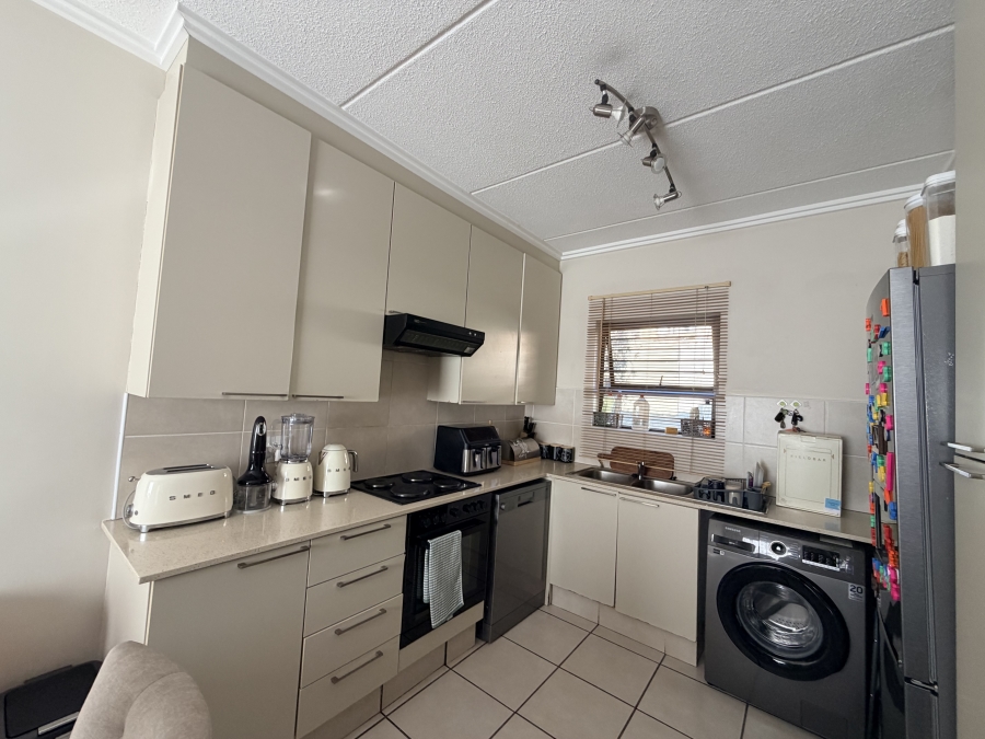 2 Bedroom Property for Sale in Fourways Gauteng