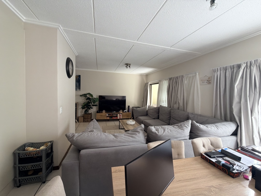 2 Bedroom Property for Sale in Fourways Gauteng