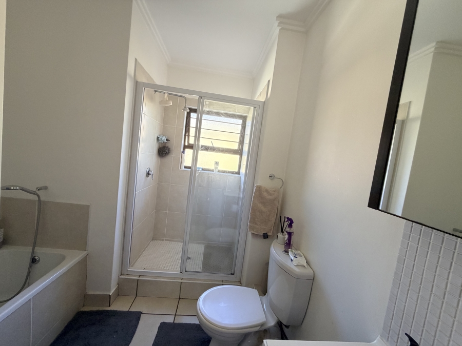 2 Bedroom Property for Sale in Fourways Gauteng