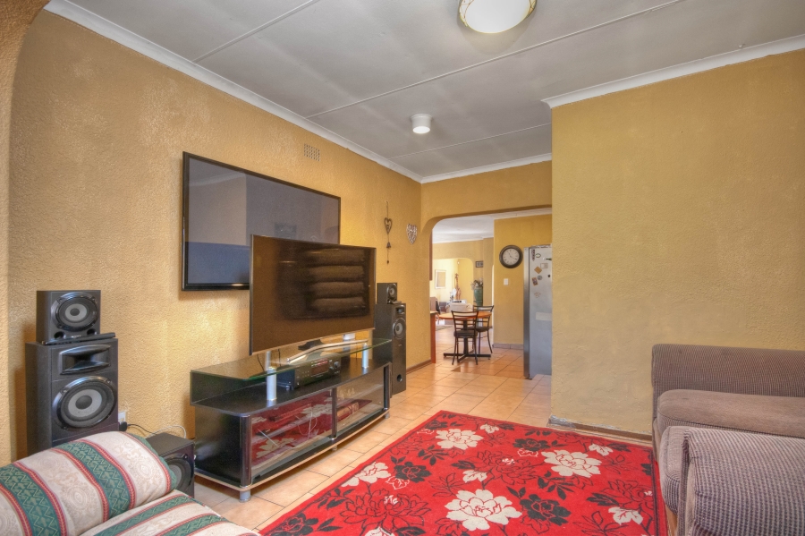 4 Bedroom Property for Sale in Roseacre Gauteng