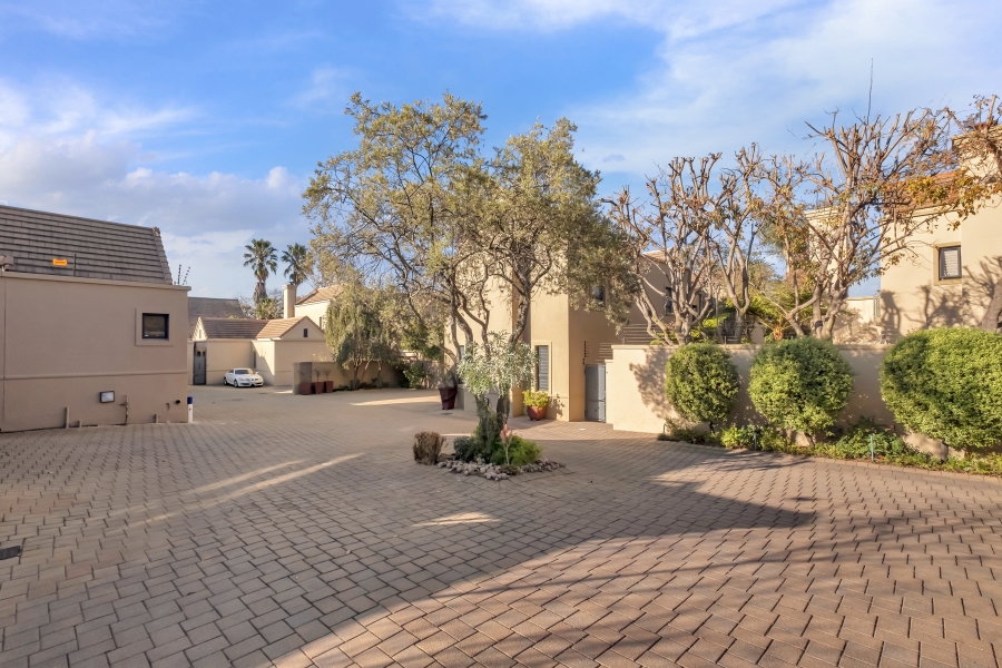 4 Bedroom Property for Sale in Melrose Estate Gauteng