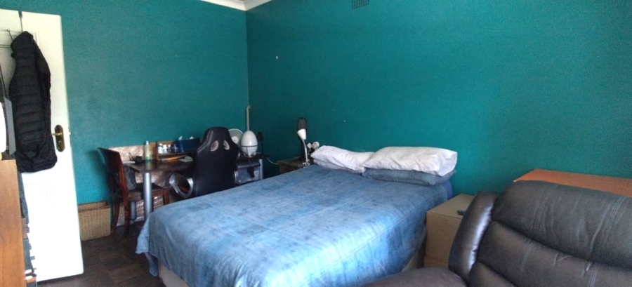 3 Bedroom Property for Sale in Farrarmere Gauteng