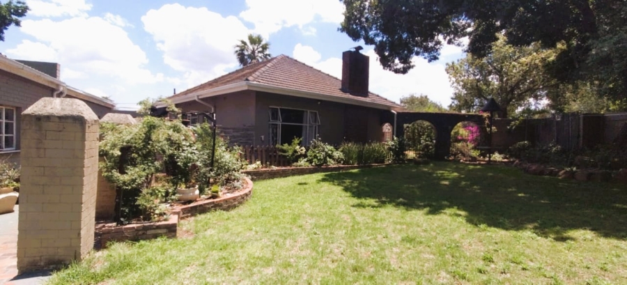 3 Bedroom Property for Sale in Farrarmere Gauteng