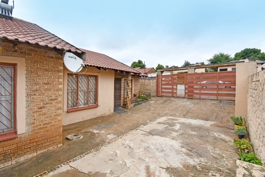 3 Bedroom Property for Sale in Bramley View Gauteng