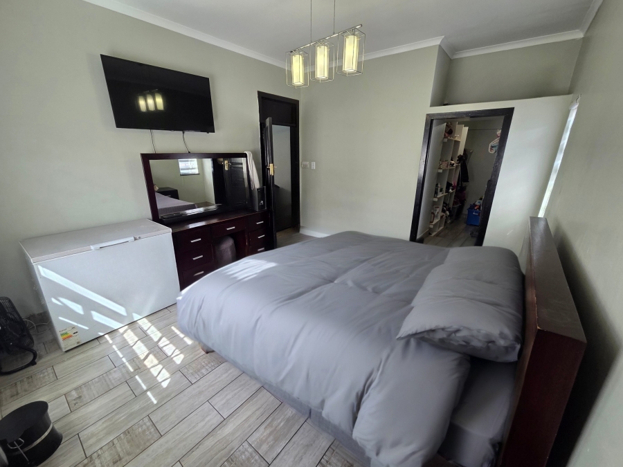 3 Bedroom Property for Sale in Discovery Gauteng