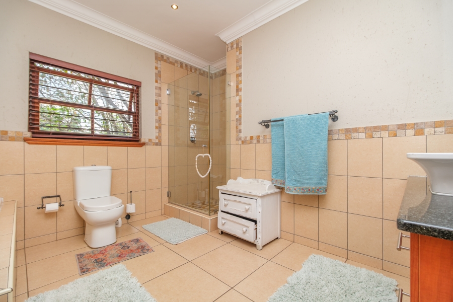 4 Bedroom Property for Sale in Northcliff Gauteng
