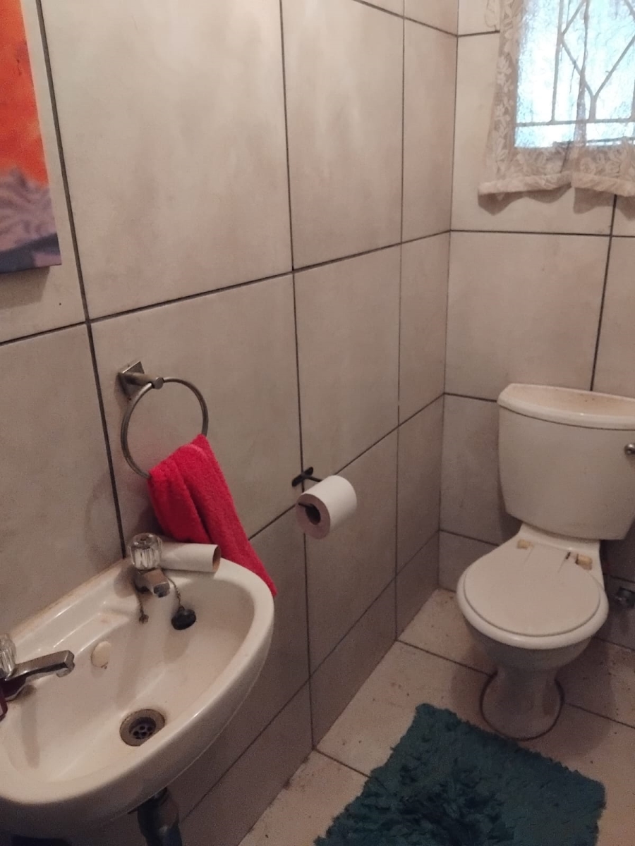 To Let 1 Bedroom Property for Rent in Norton Home Estate AH Gauteng