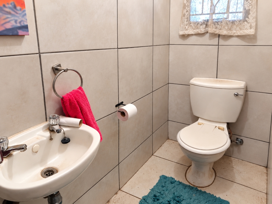 To Let 1 Bedroom Property for Rent in Norton Home Estate AH Gauteng