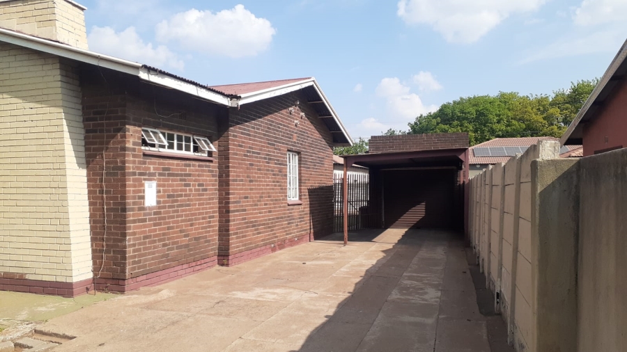 3 Bedroom Property for Sale in Vanderbijlpark CW 5 Gauteng
