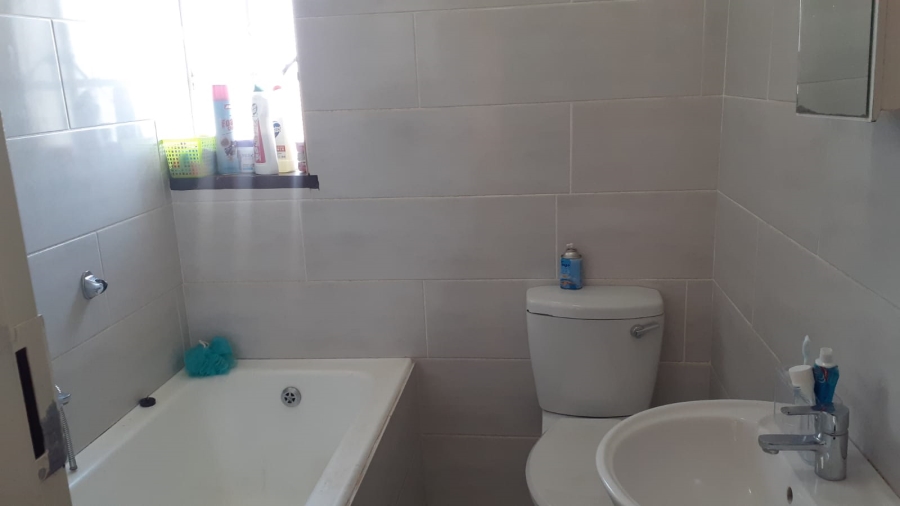 3 Bedroom Property for Sale in Vanderbijlpark CW 5 Gauteng