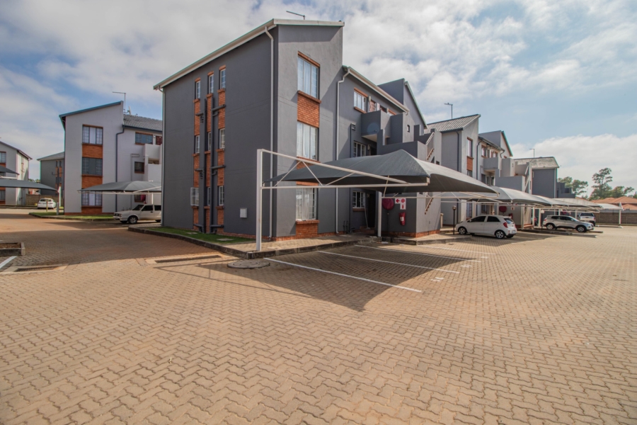 2 Bedroom Property for Sale in Rynfield Gauteng