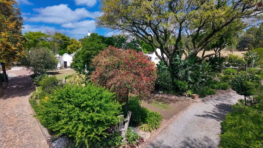 6 Bedroom Property for Sale in Glen Austin Gauteng