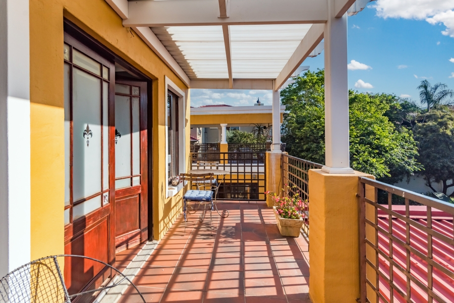 4 Bedroom Property for Sale in Ruimsig Country Estate Gauteng