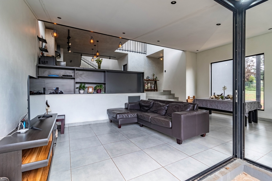 3 Bedroom Property for Sale in Bedfordview Gauteng