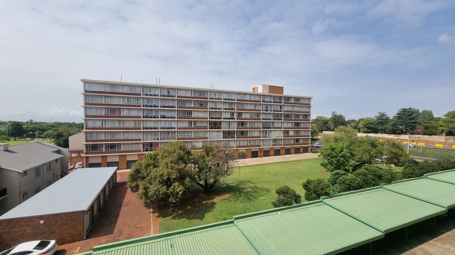 2 Bedroom Property for Sale in Elardus Park Gauteng