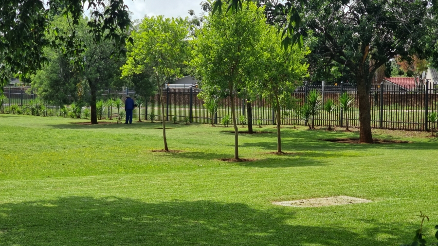 2 Bedroom Property for Sale in Elardus Park Gauteng