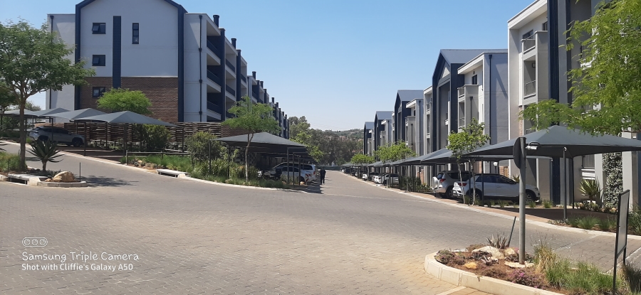 1 Bedroom Property for Sale in Aspen Hills Gauteng