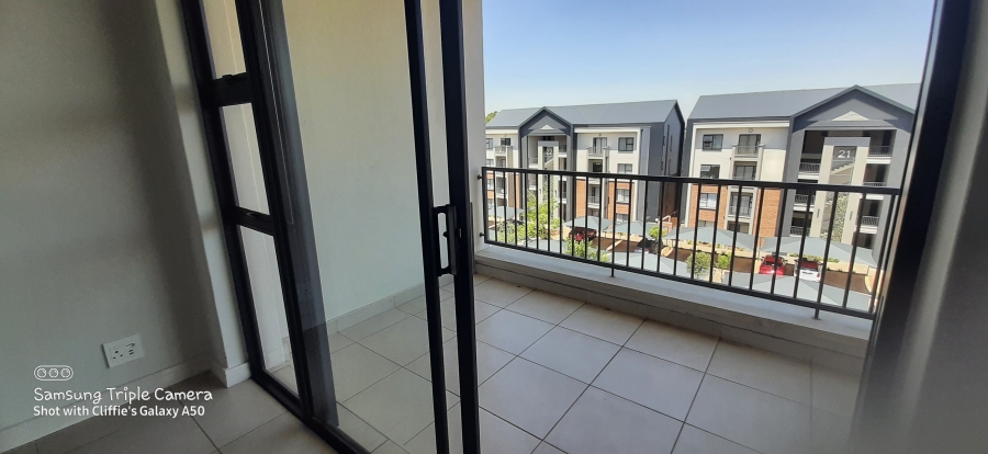 1 Bedroom Property for Sale in Aspen Hills Gauteng