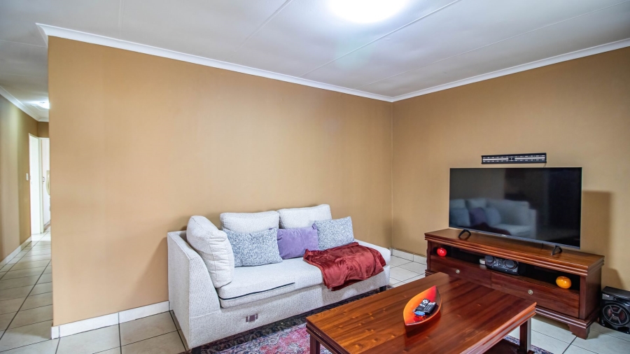 3 Bedroom Property for Sale in Elandspark Gauteng