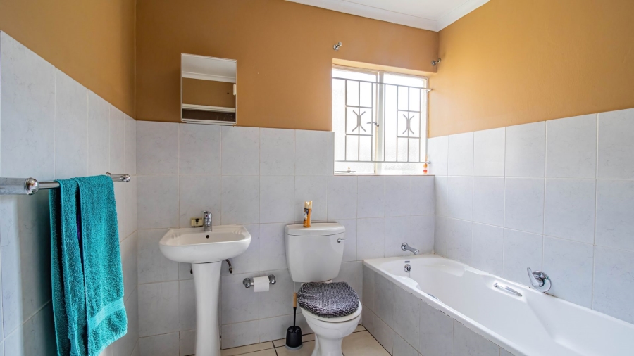3 Bedroom Property for Sale in Elandspark Gauteng