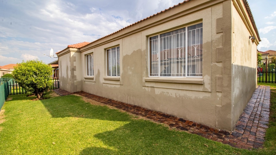 3 Bedroom Property for Sale in Elandspark Gauteng
