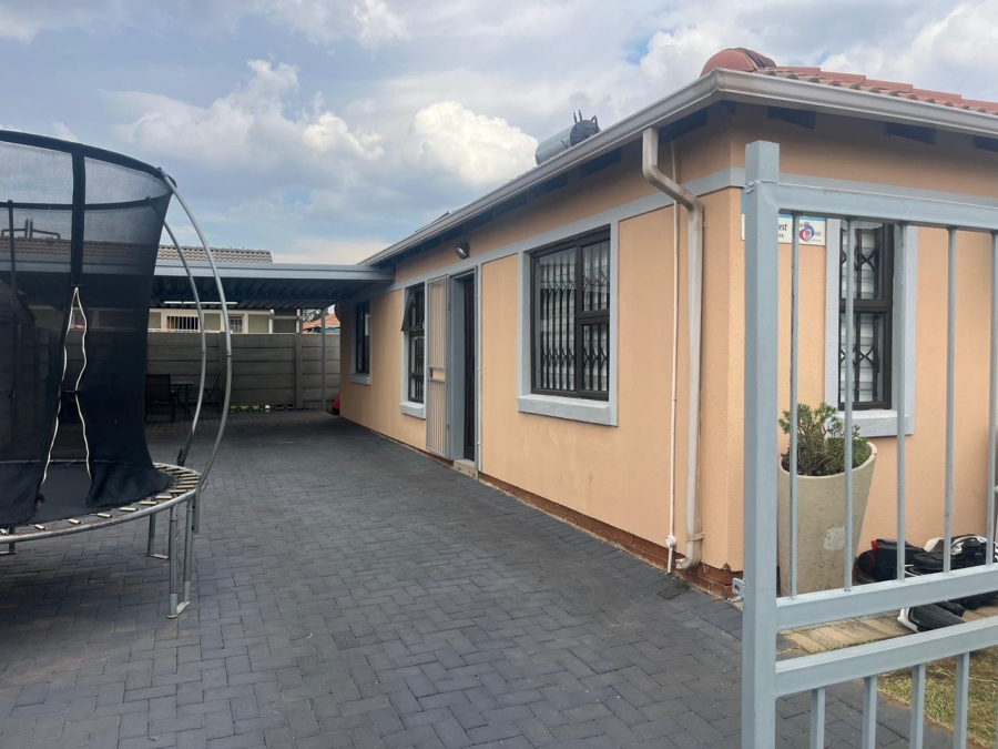 3 Bedroom Property for Sale in Leopard