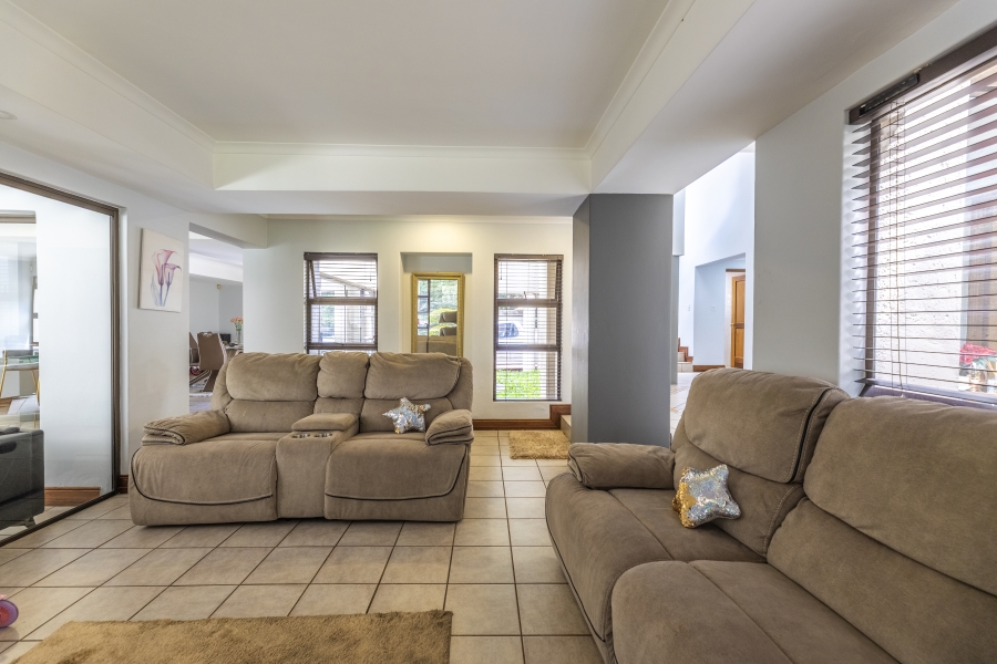 4 Bedroom Property for Sale in Bryanston Gauteng