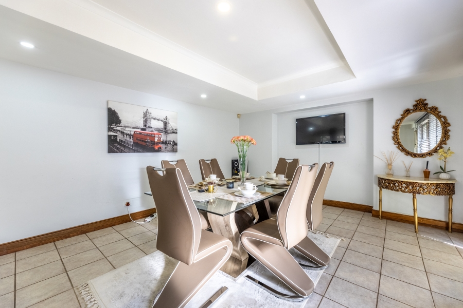 4 Bedroom Property for Sale in Bryanston Gauteng