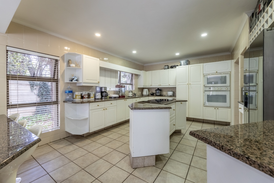 4 Bedroom Property for Sale in Bryanston Gauteng