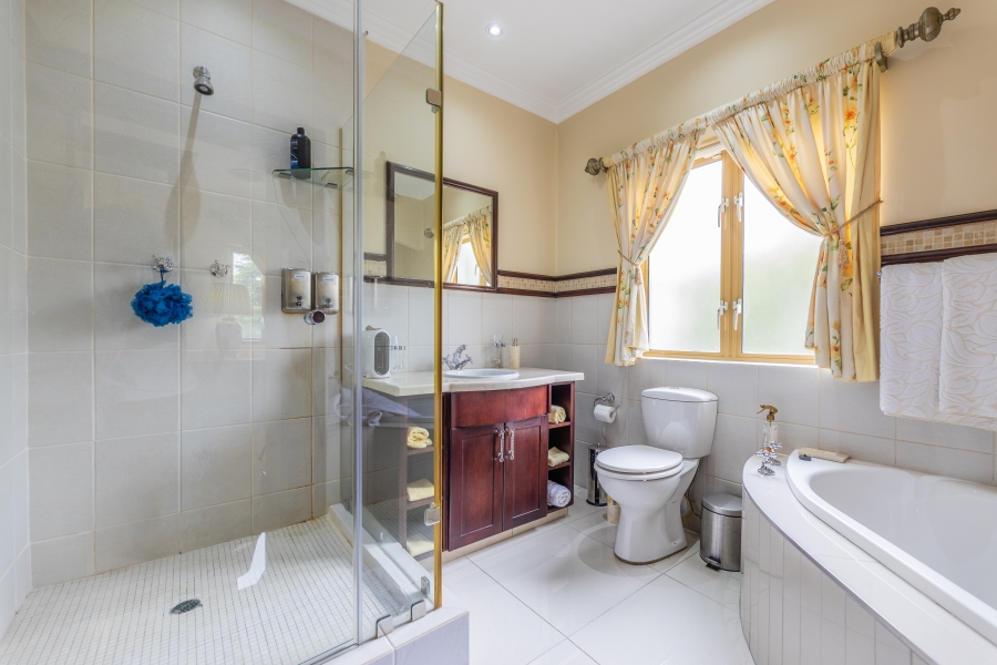 4 Bedroom Property for Sale in Bryanston Gauteng