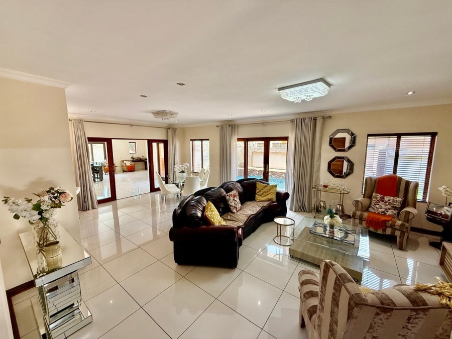 4 Bedroom Property for Sale in Sonneveld Gauteng