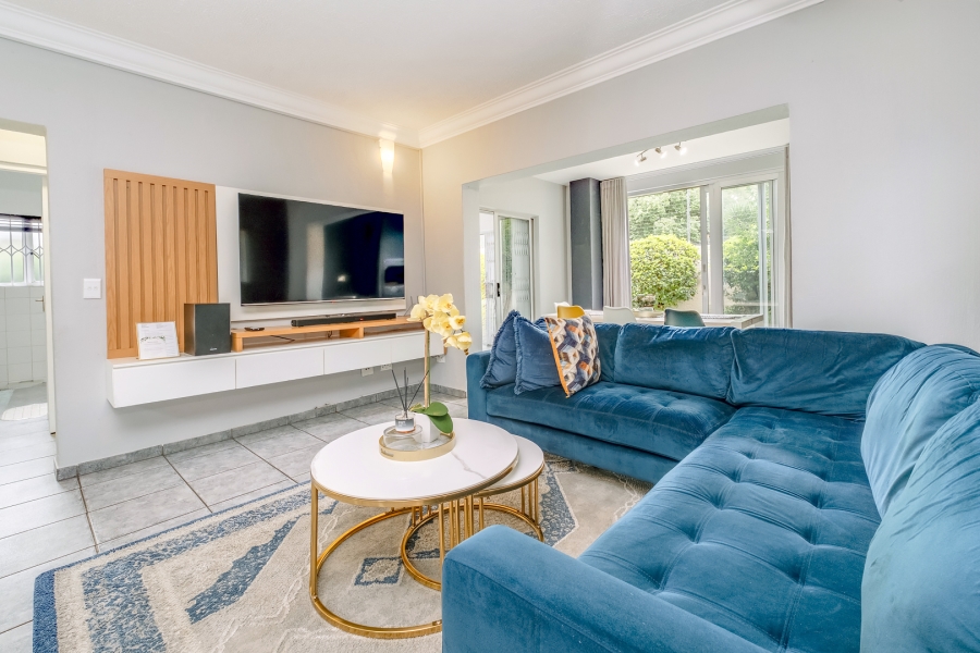 To Let 2 Bedroom Property for Rent in Sunninghill Gauteng